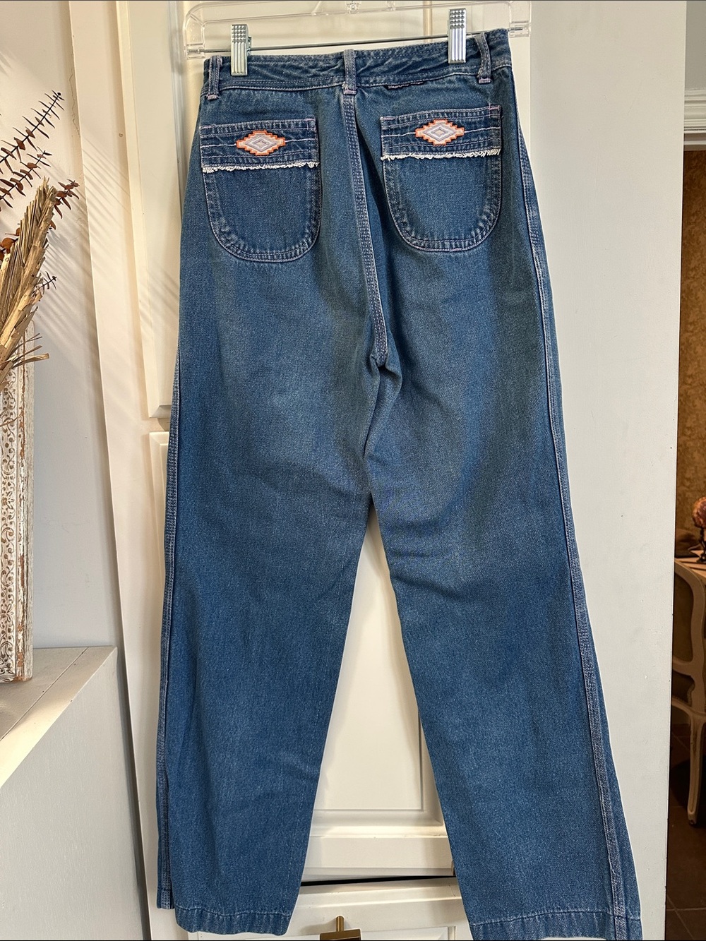 Vintage Organically Grown high waisted jeans Southwestern Embroidered Pockets
